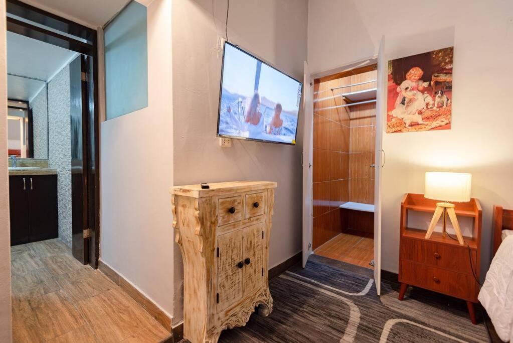 Sweet Maternity & 3 Dormitorios, Primer Piso * Lima